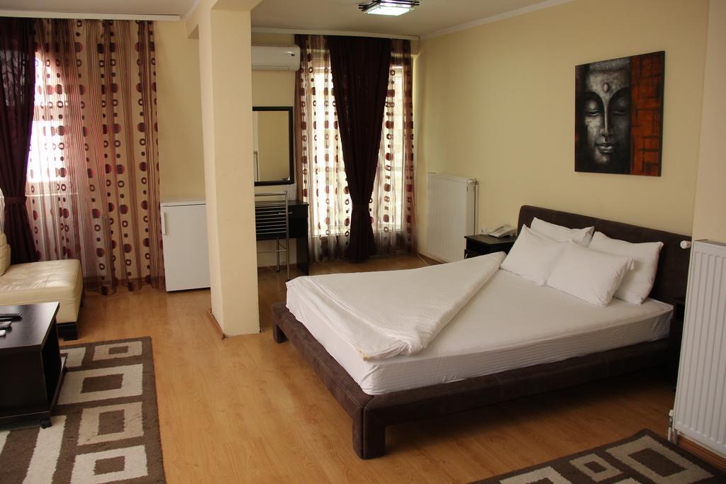 Garni Hotel Rile Men Ni Kamer foto