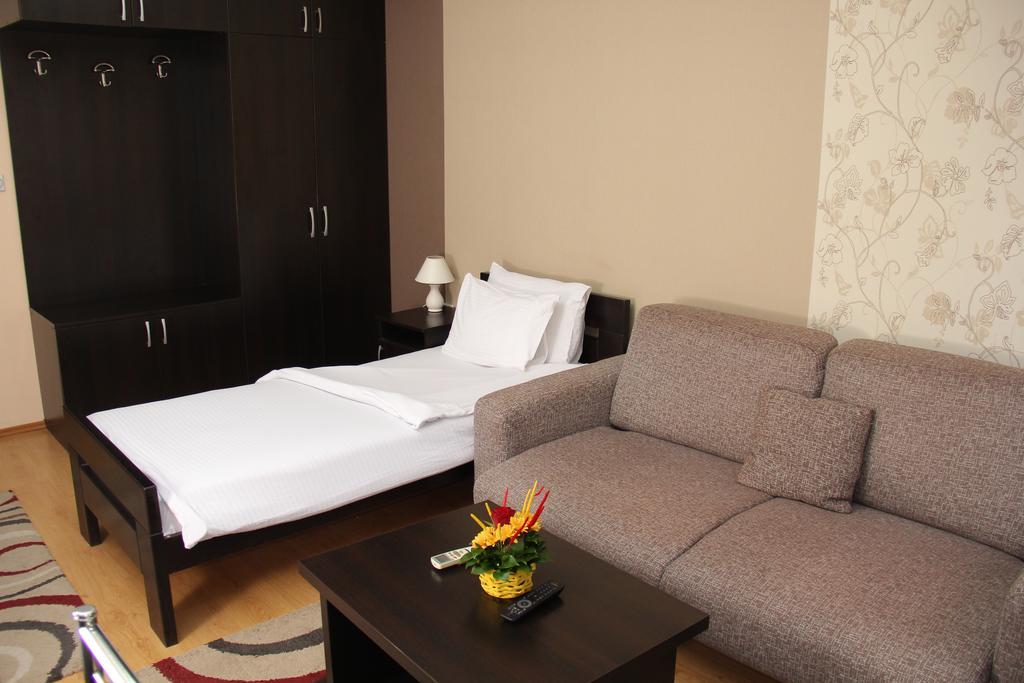 Garni Hotel Rile Men Ni Kamer foto