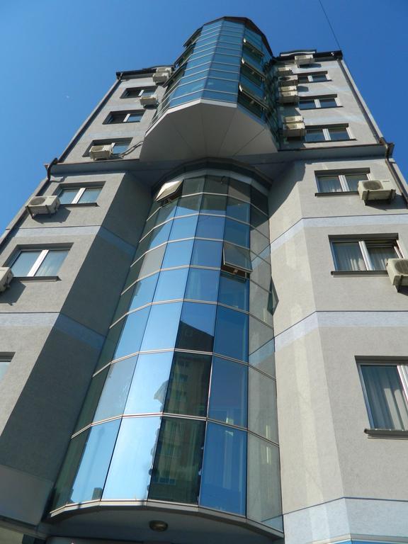 Garni Hotel Rile Men Ni Buitenkant foto